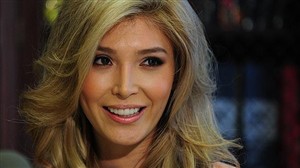 Transexual j� pode concorrer a Miss Universo